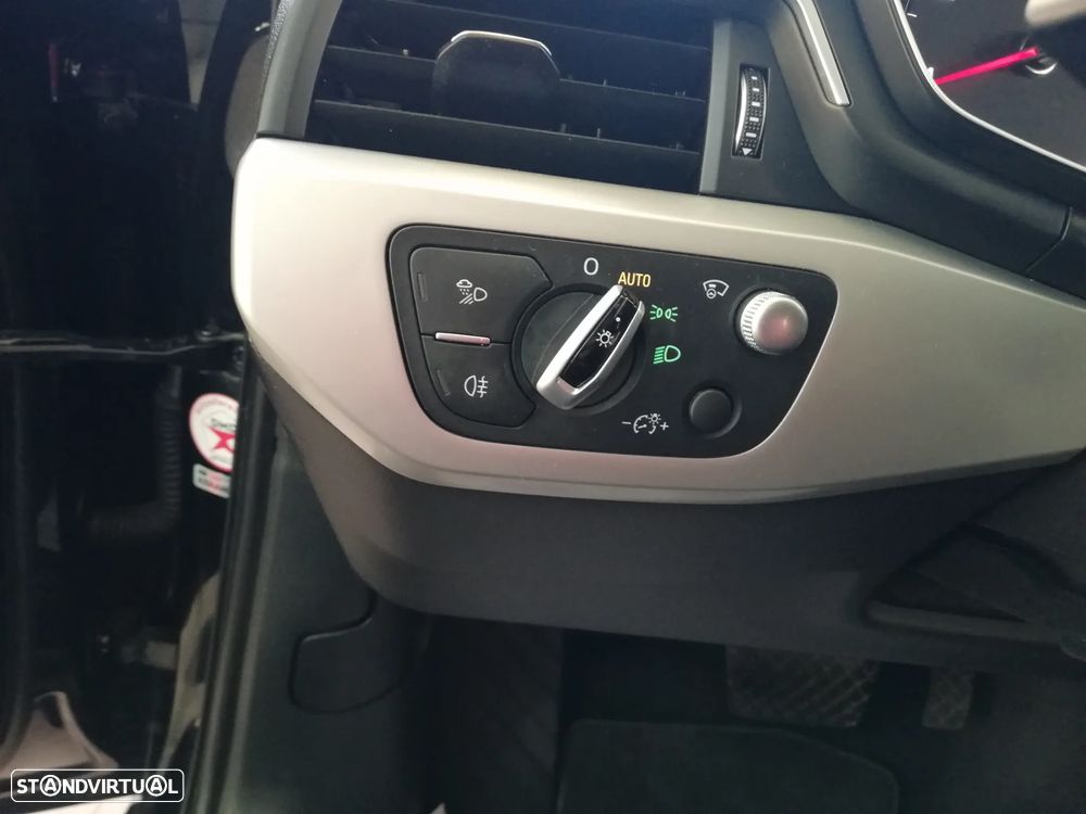 Audi A4 Avant 2.0 TDI ultra S tronic sport - 15