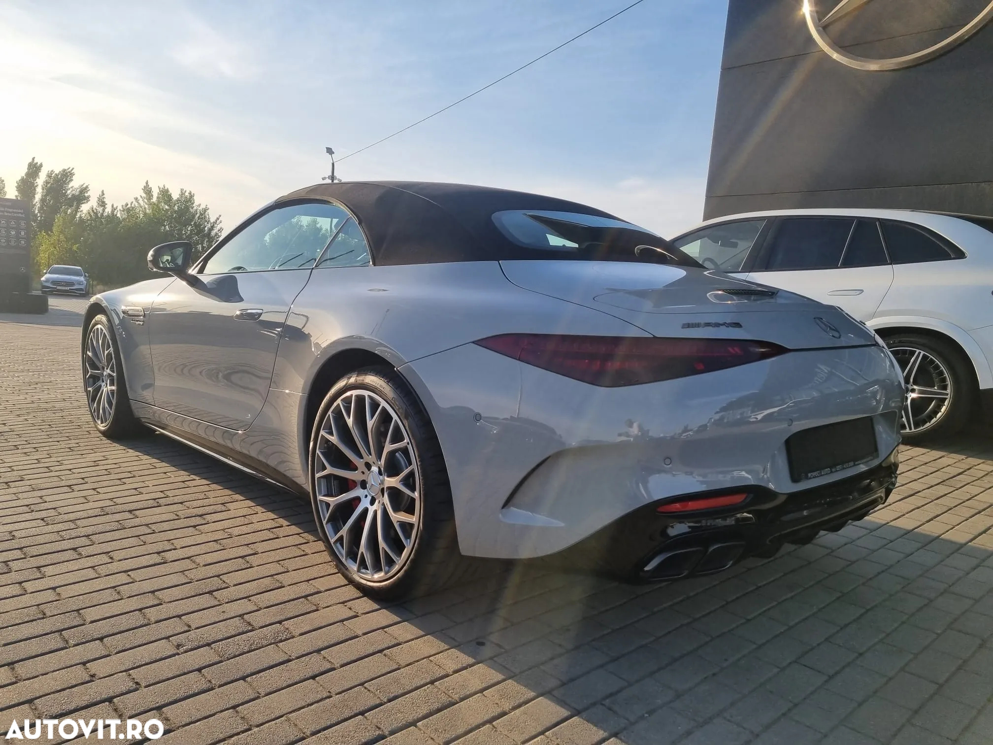 Mercedes-Benz SL AMG 55 4MATIC+ - 11