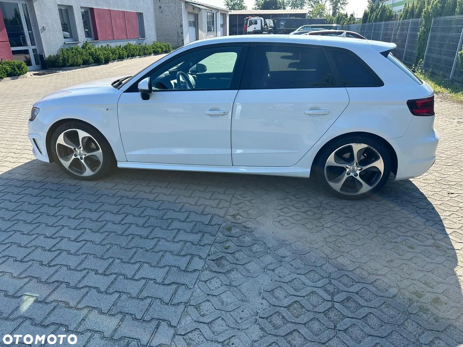 Audi A3 2.0 TDI Edycja Specjalna S tronic - 2
