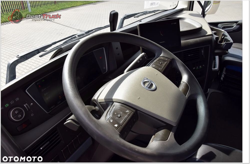 Volvo FH500  XL  |  I-SAVE |  STANDARD |  ZBIORNIKI 1220 L |  FULL LED  |  I-PARK COOL - 32