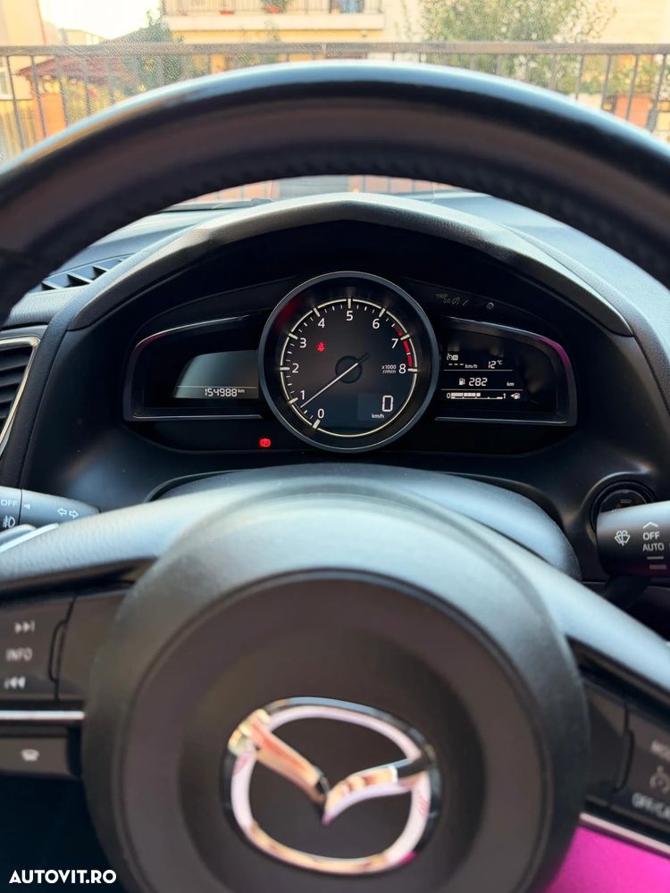 Mazda 3 G120 Revolution - 12