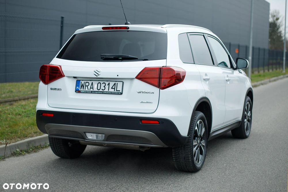 Suzuki Vitara - 10