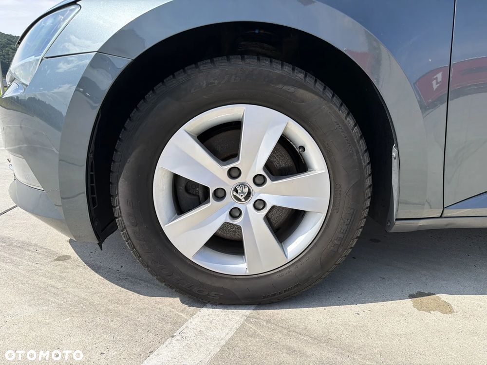 Skoda Superb 1.8 TSI Ambition - 18