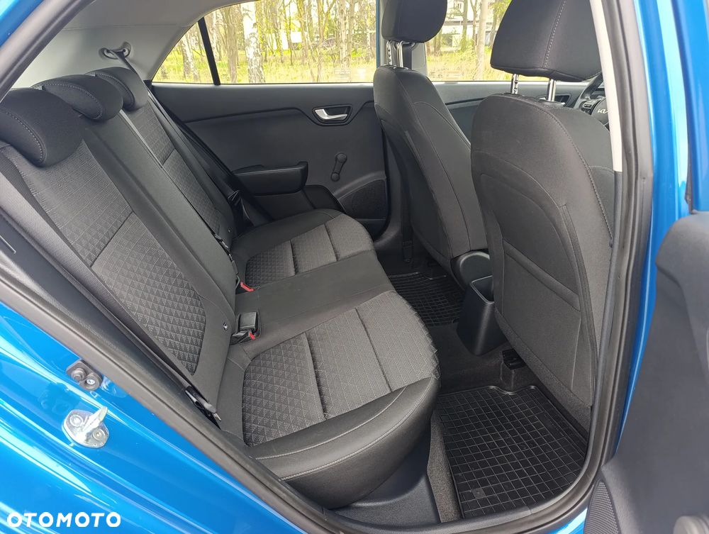 Kia Rio 1.2 M - 15