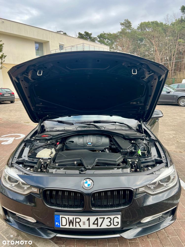 BMW Seria 3 318d - 12