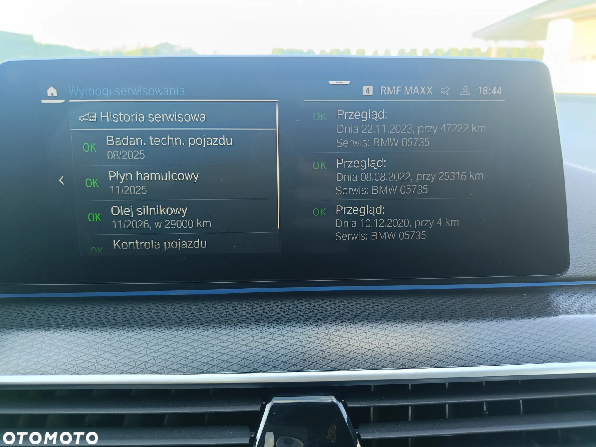 BMW Seria 5 530e xDrive Touring - 31