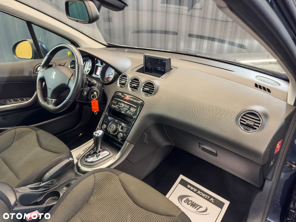Peugeot 308 HDi FAP 110 EGS6 Premium - 28