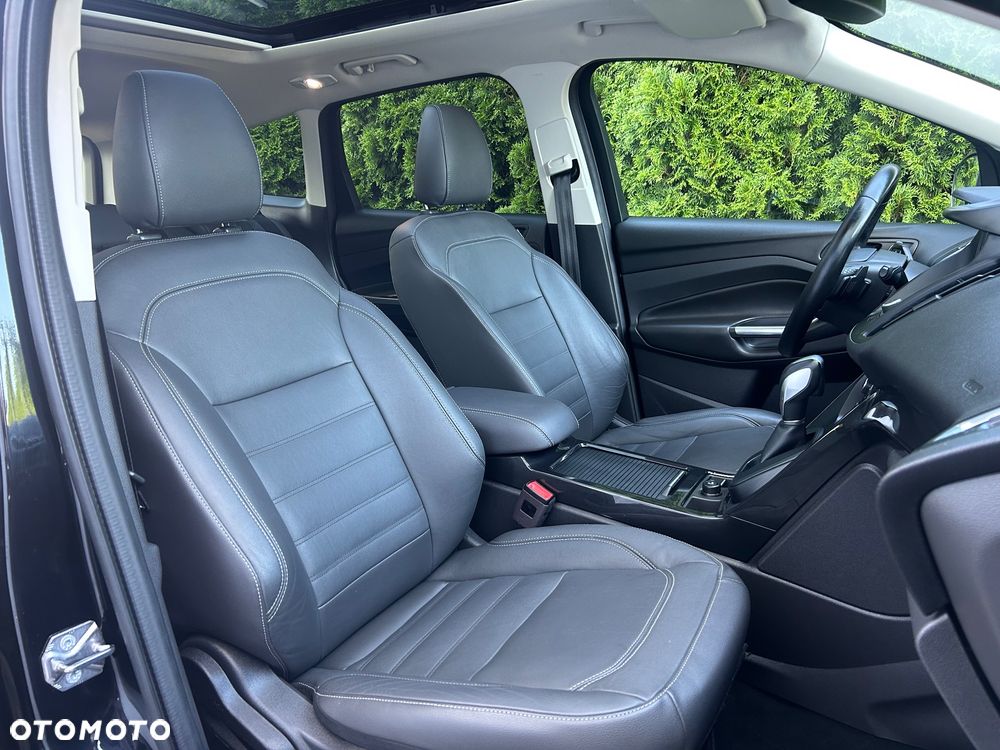 Ford Kuga 2.0 TDCi 4x4 Titanium - 6