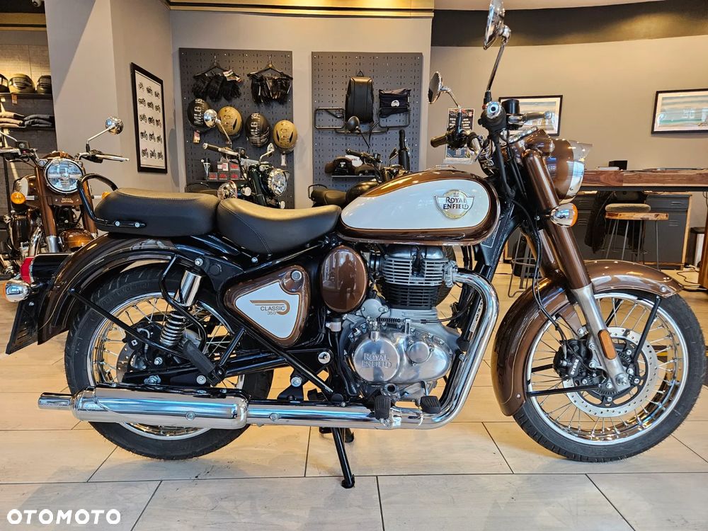 Royal Enfield Classic - 3