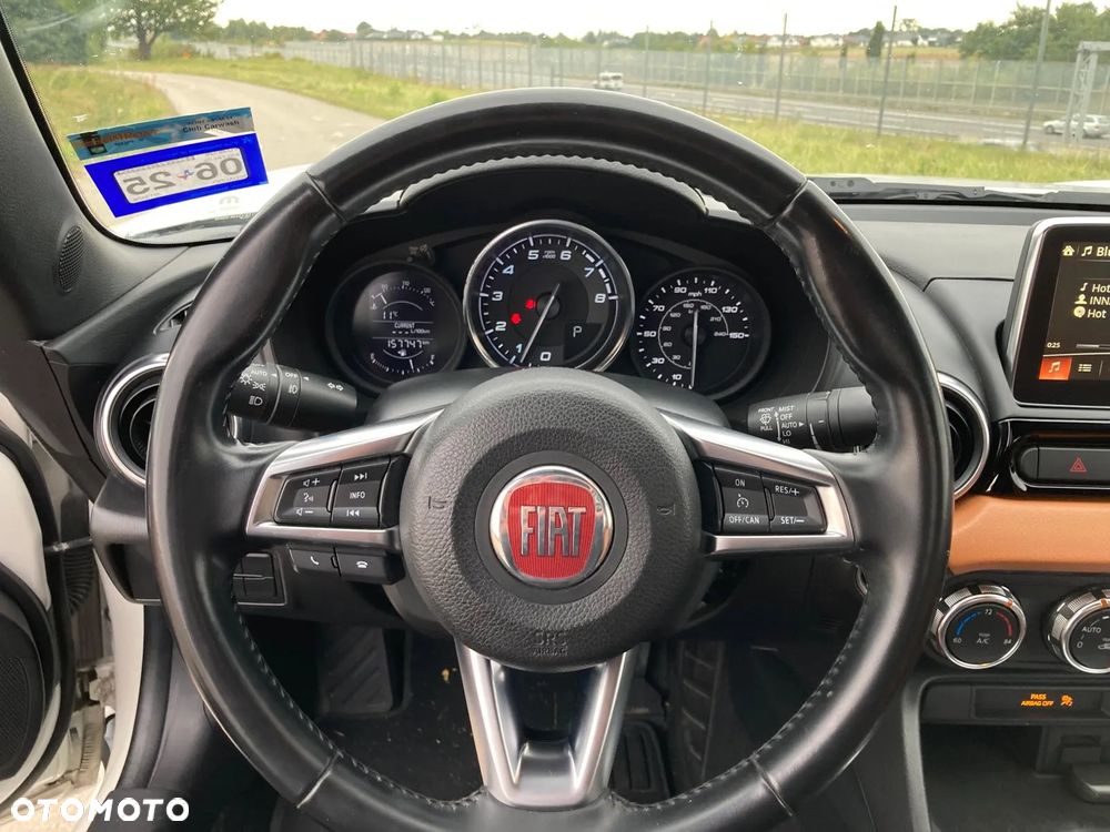 Fiat 124 Spider - 6