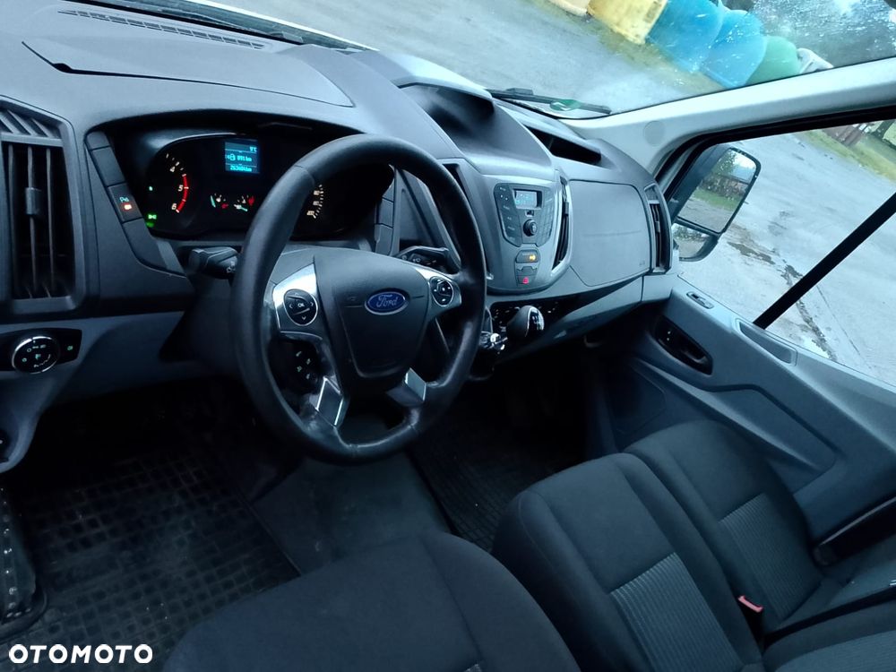 Ford Transit - 7