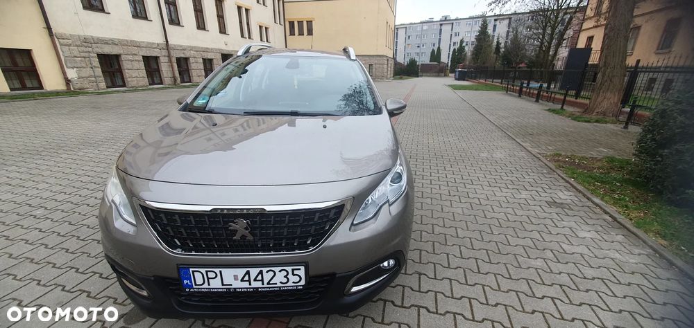 Peugeot 2008 PureTech 110 Stop&Start GT-Line Edition - 4
