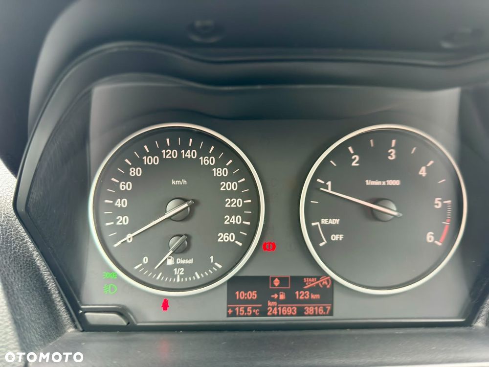 BMW Seria 1 116d - 24
