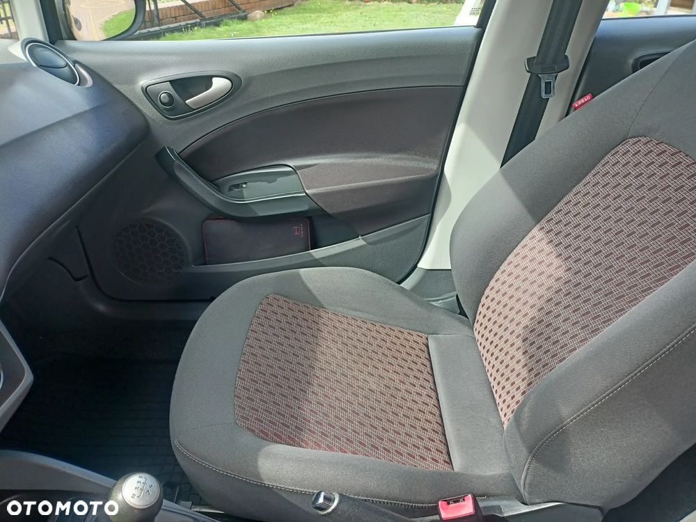 Seat Ibiza 1.4 16V Style - 8