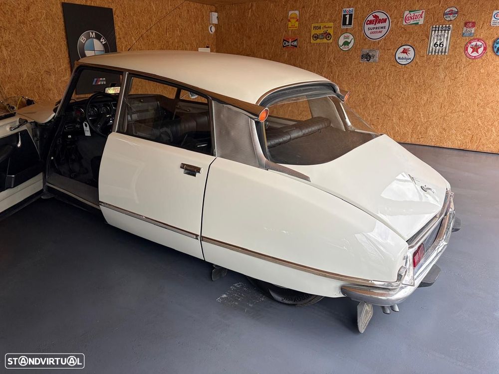 Citroën DS - 4
