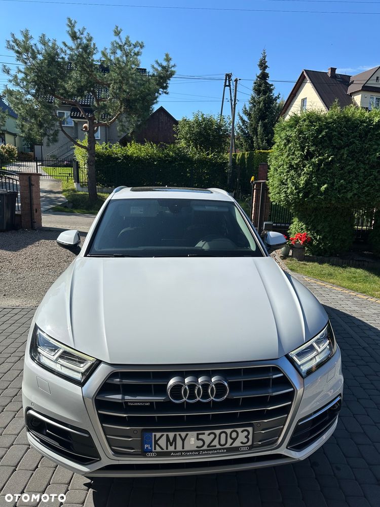 Audi Q5 - 1