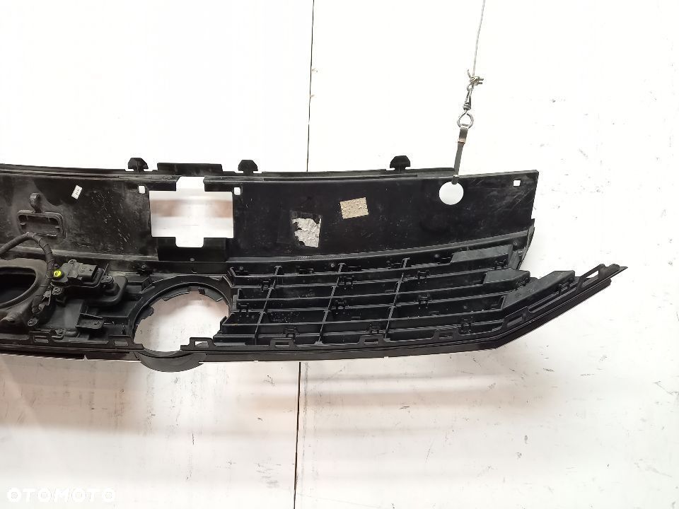 Vw Passat B8 3G0 GTE grill atrapa hybryda - 7