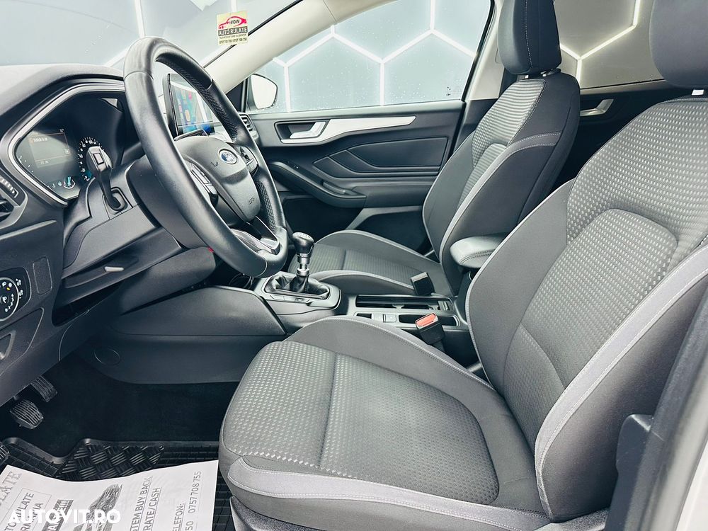 Ford Focus 1.5 EcoBlue Start-Stopp-System COOL&CONNECT DESIGN - 14