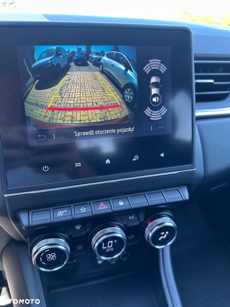 Renault Captur 1.3 TCe mHEV Techno EDC - 32