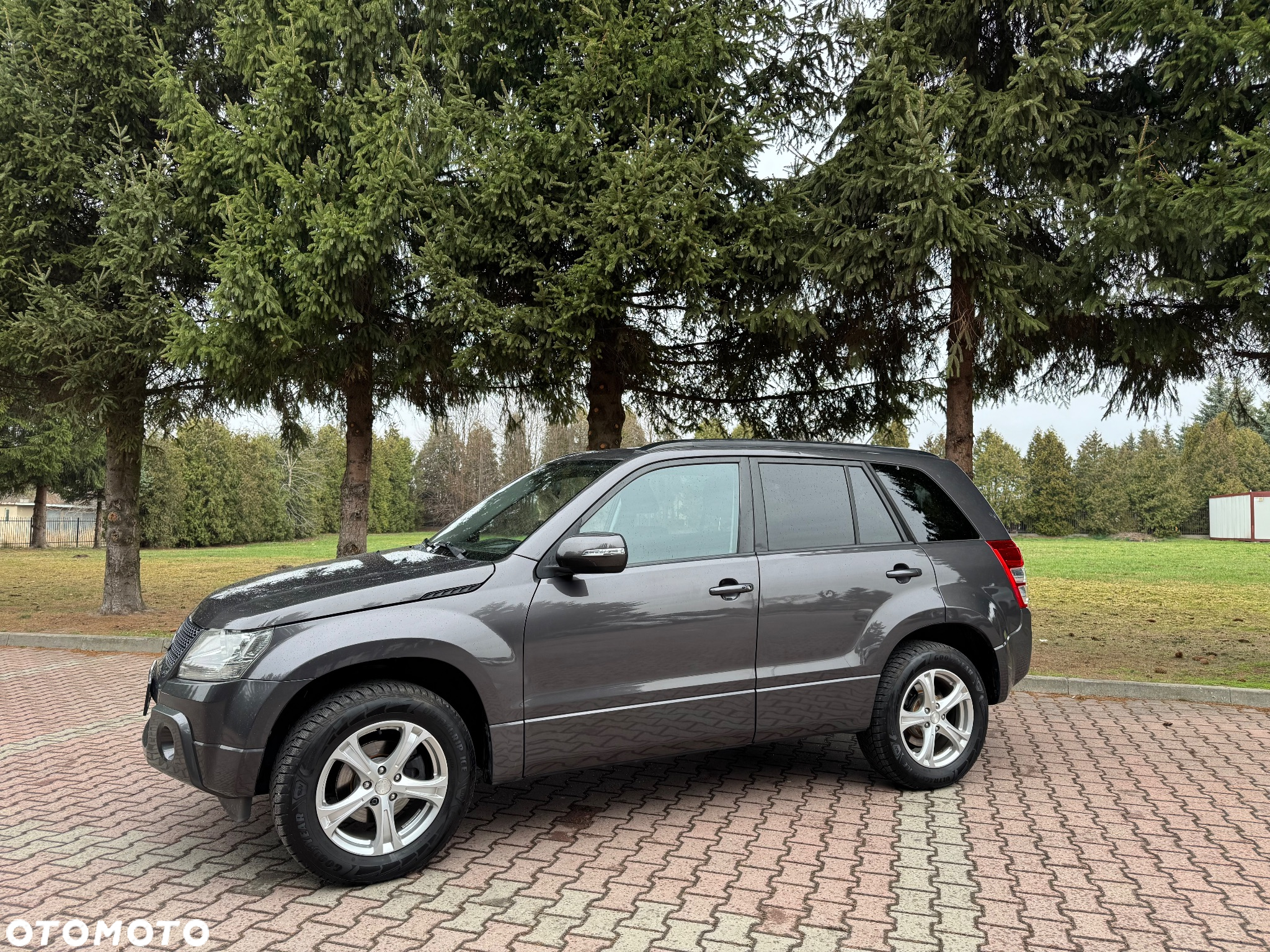 Suzuki Grand Vitara - 3