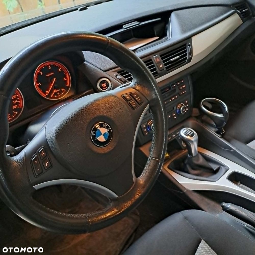 BMW X1 xDrive18d - 5