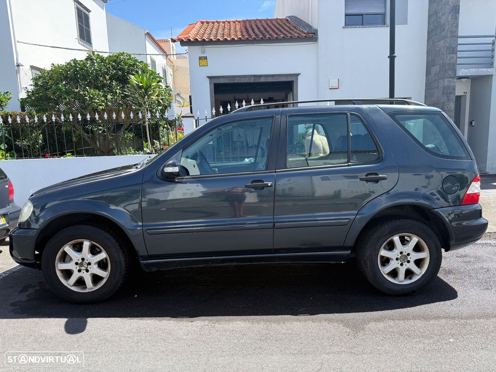Mercedes-Benz ML 270 - 3