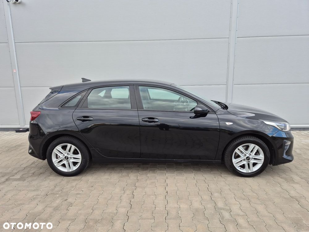 Kia Ceed 1.4 CVVT Dream-Team Edition - 3