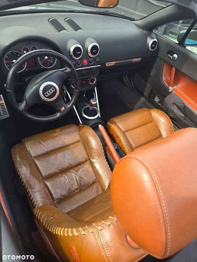 Audi TT Coupé 1.8T Quattro - 5