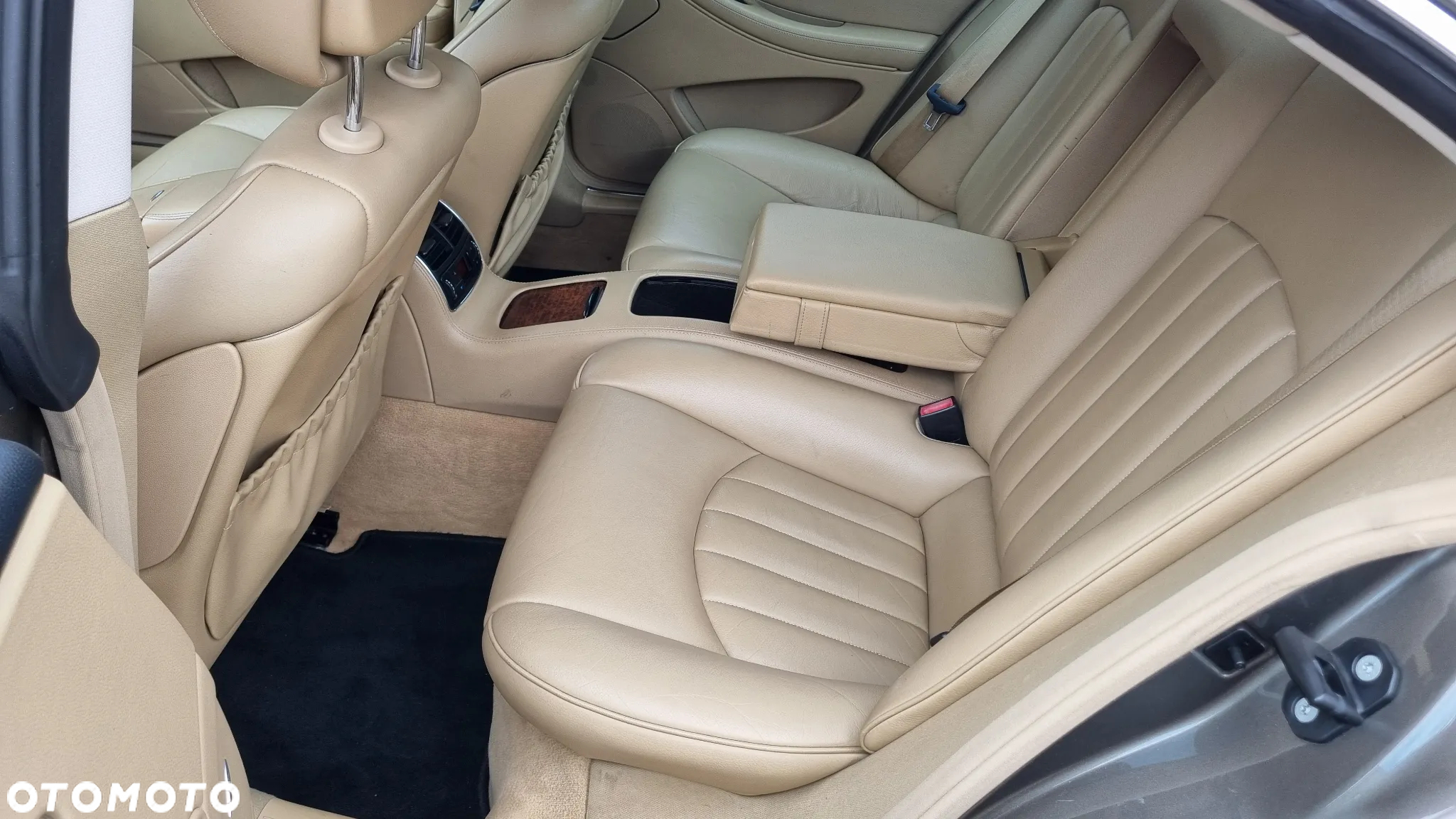 Mercedes-Benz CLS 320 CDI - 9
