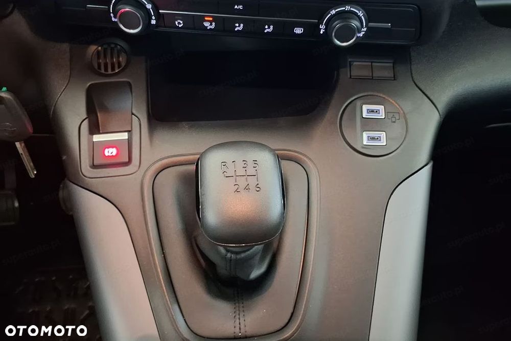 Opel Combo - 13