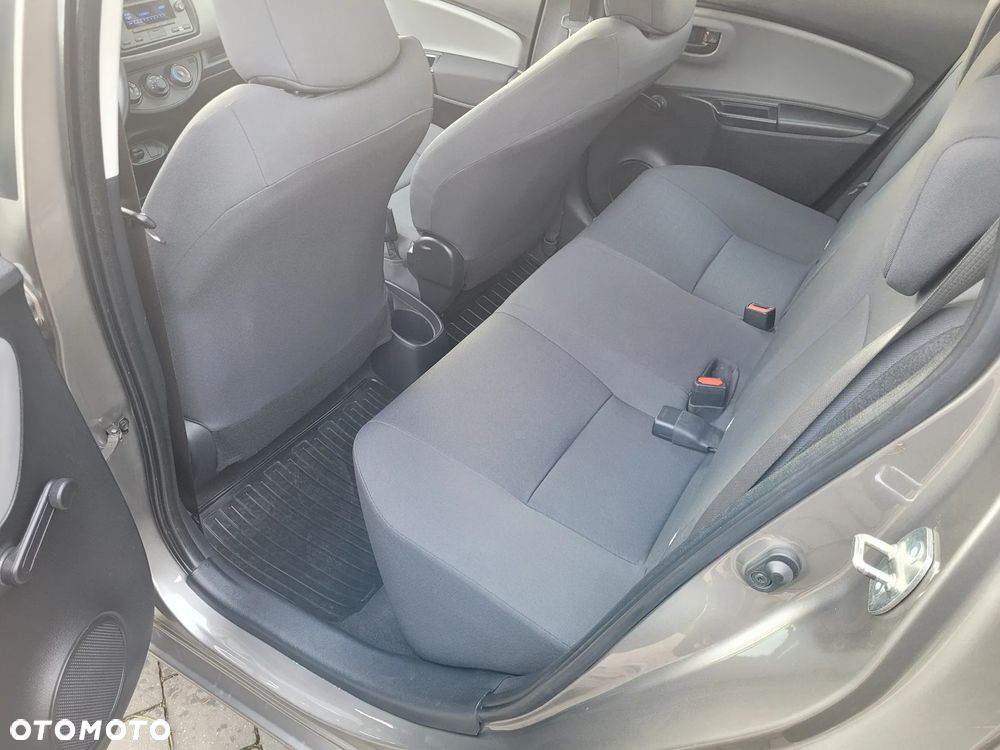 Toyota Yaris 1.0 Active - 9