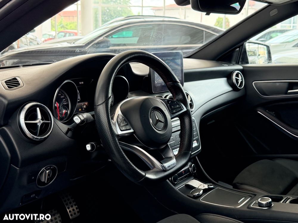 Mercedes-Benz CLA 180 - 18