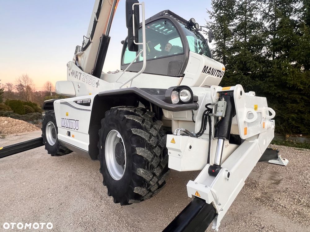 Manitou 2150 Mrt MANITOU ŁADOWARKA TELESKOPOWA Roto  widły kosz PILOT do sterowania  2016/17 1840 2540 2550 kolor od nowości biały Mercedes silnik manitou Roto Mrt 2150 - 25