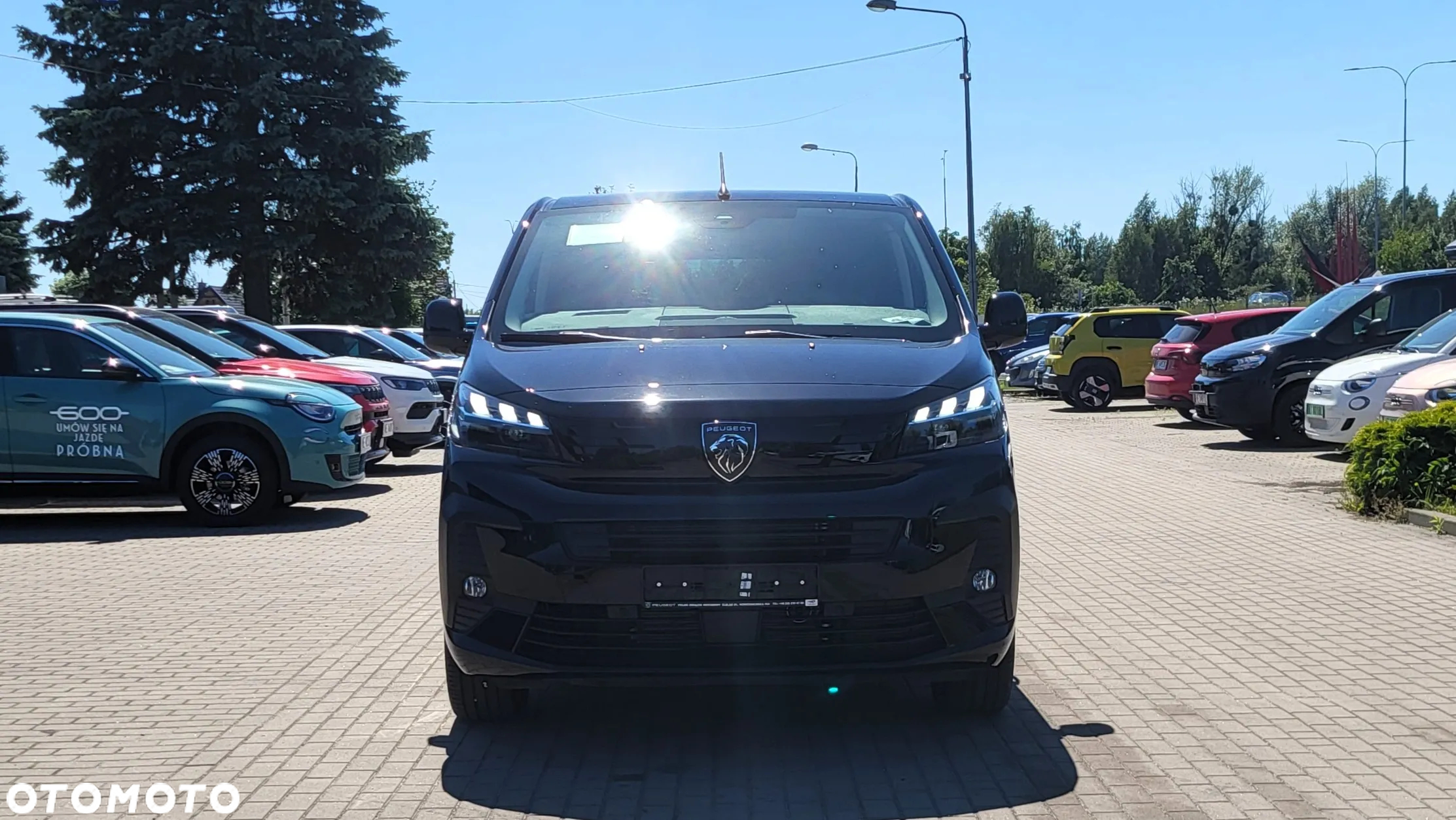 Peugeot Traveller e-Traveller Long Business Vip (75 kWh) - 2