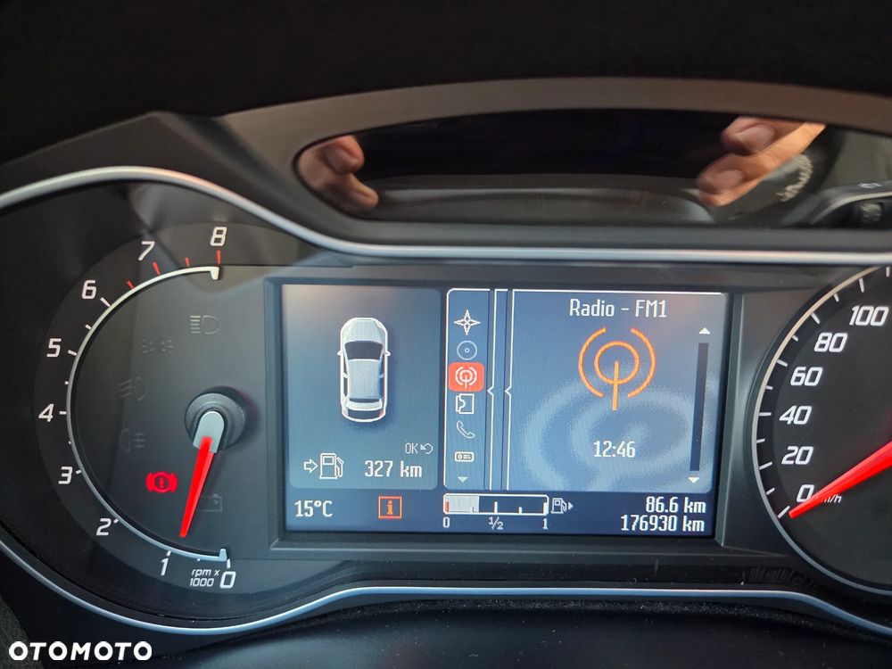 Ford Mondeo SW 1.6 EcoBoost S&S Business Edition - 21