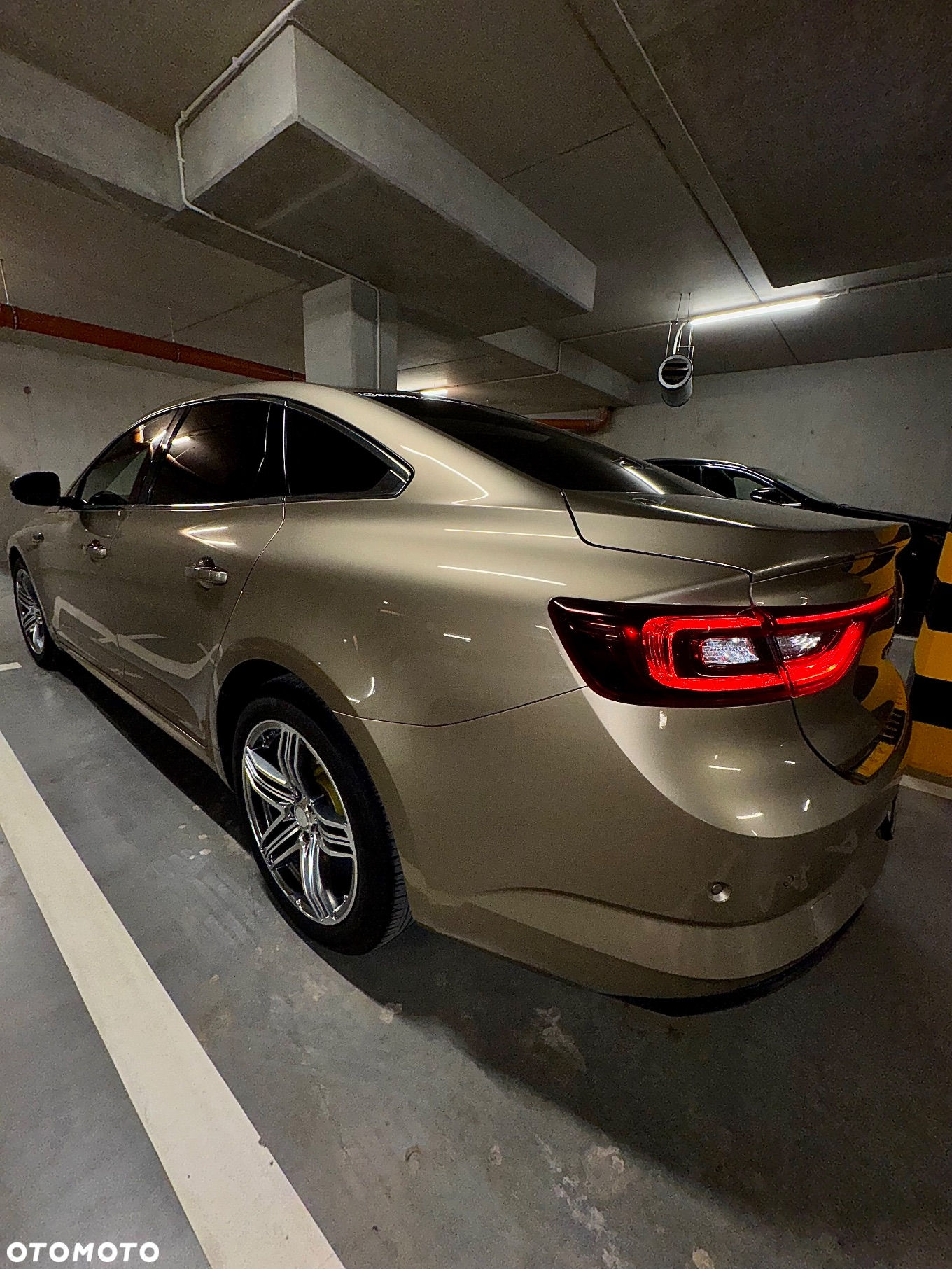 Renault Talisman 1.6 Energy dCi Intens - 16
