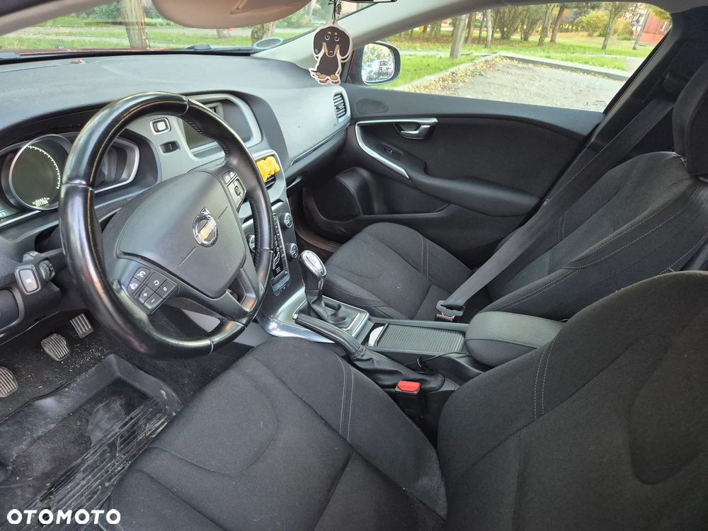 Volvo V40 D4 Kinetic - 15