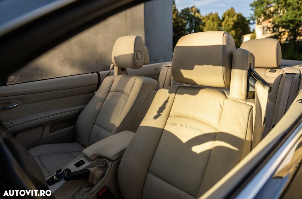 BMW Seria 3 320i - 4