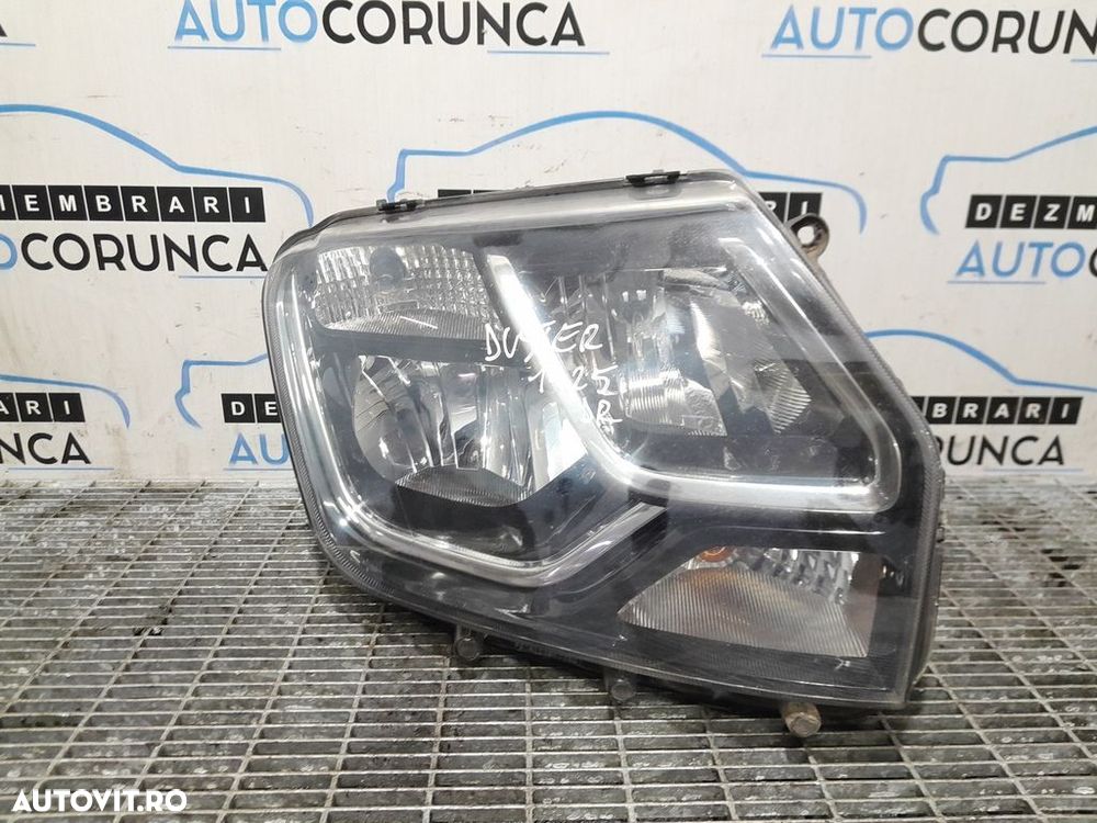 Far Dreapta Dacia Duster Facelift 2014 - 2017 SUV 4 Usi (1125) Fara xenon - 1