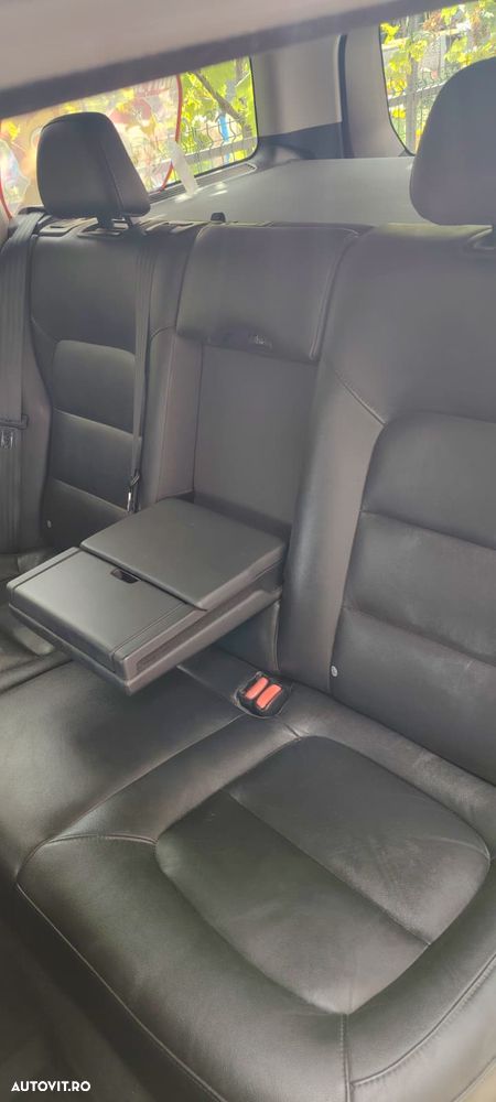 Volvo V70 - 36