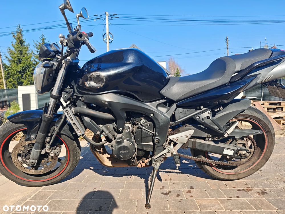 Yamaha FZ6 - 3