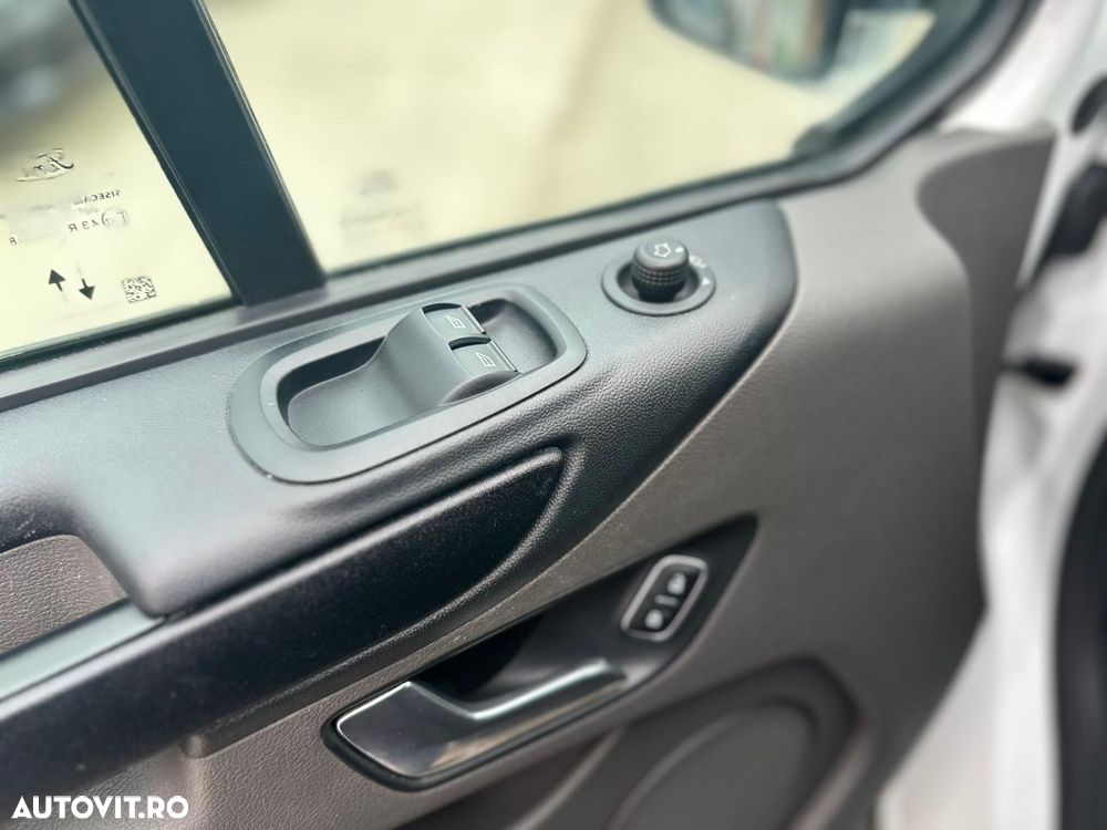 Ford Transit Custom DCIV 320 2.0 EcoBlue 130 CP L2H1 Trend - 20