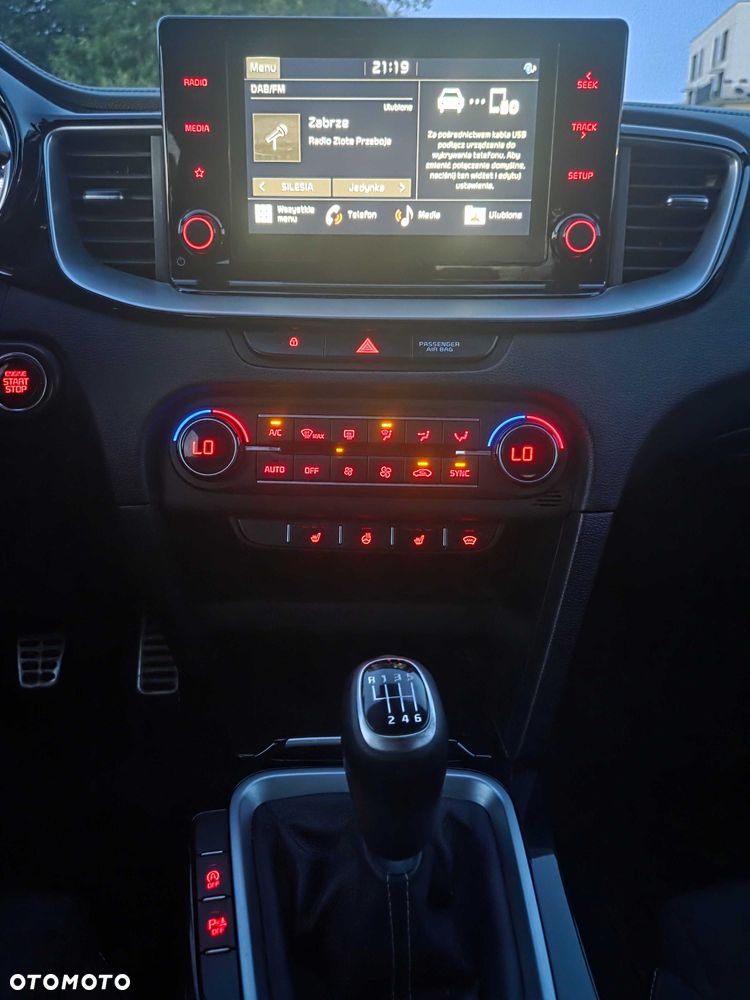 Kia ProCeed - 7