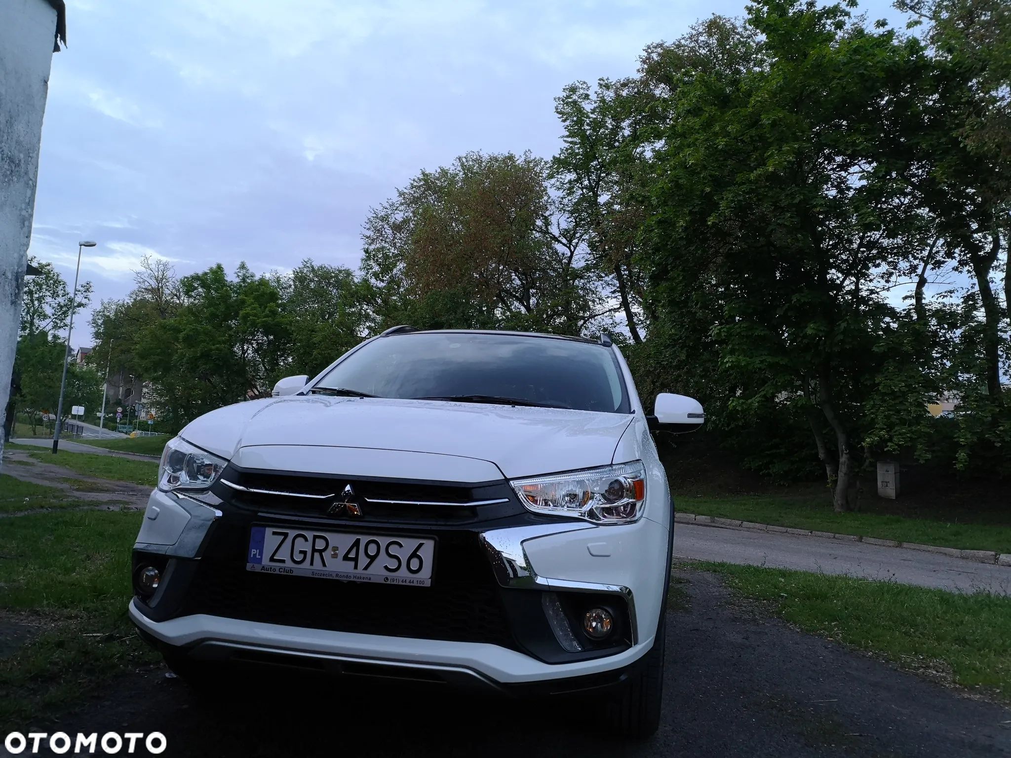 Mitsubishi ASX 1.6 Blue Sky Edition - 1