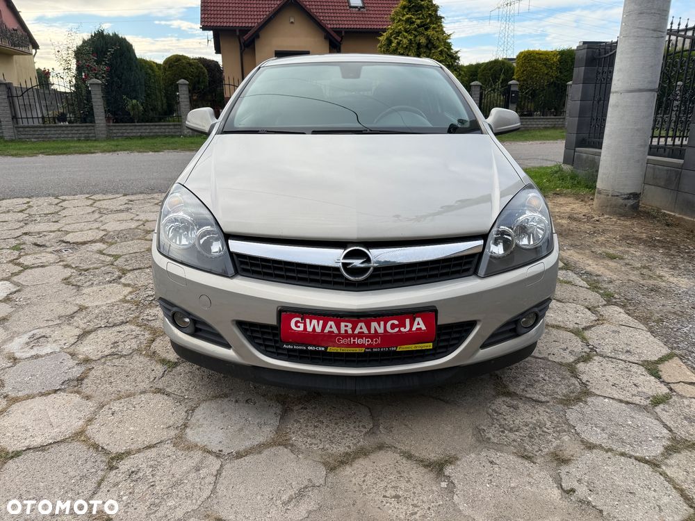 Opel Astra III GTC 1.6 111 - 12