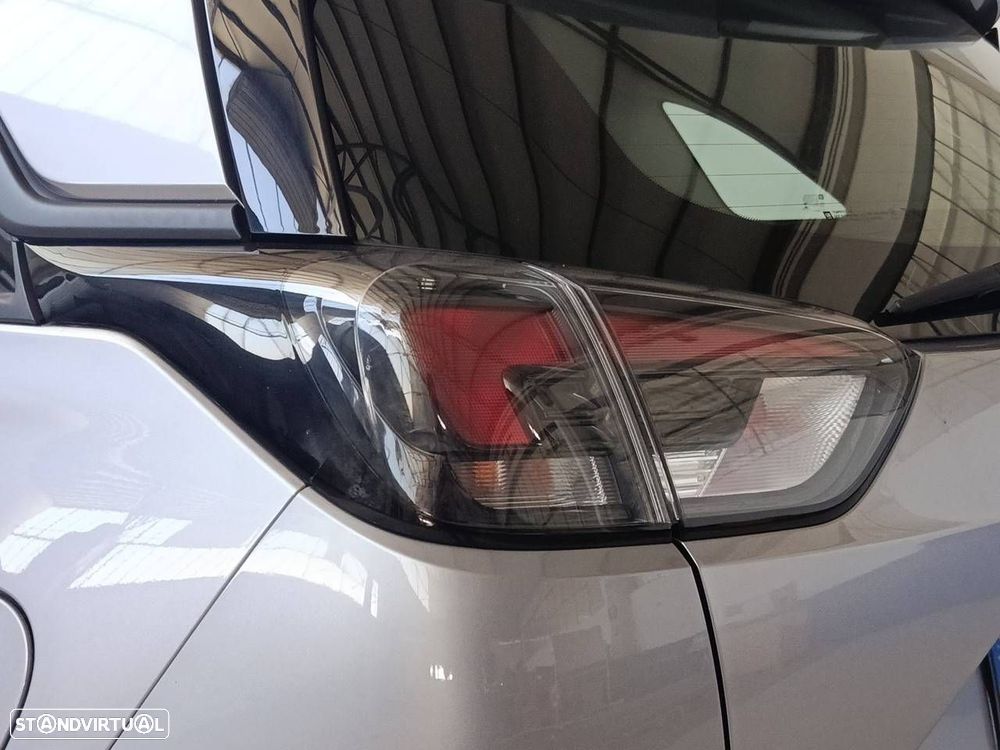 Opel Crossland X - 26