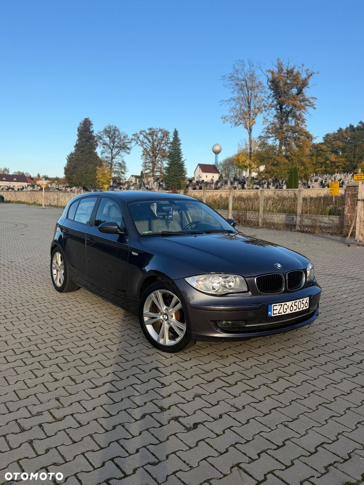 BMW 1 Series 2006 photo 2