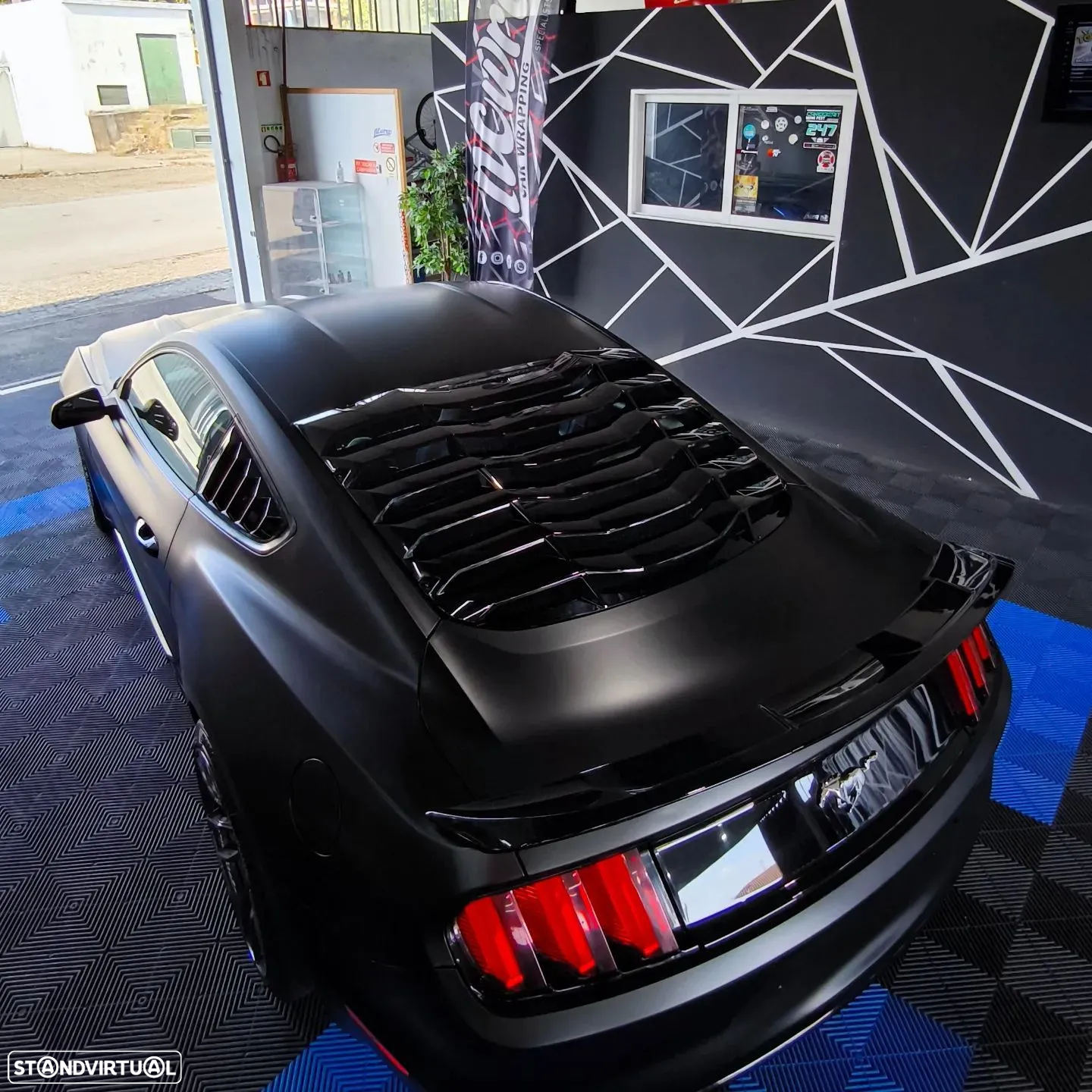 Ford Mustang 2.3i EcoBoost Aut. - 10