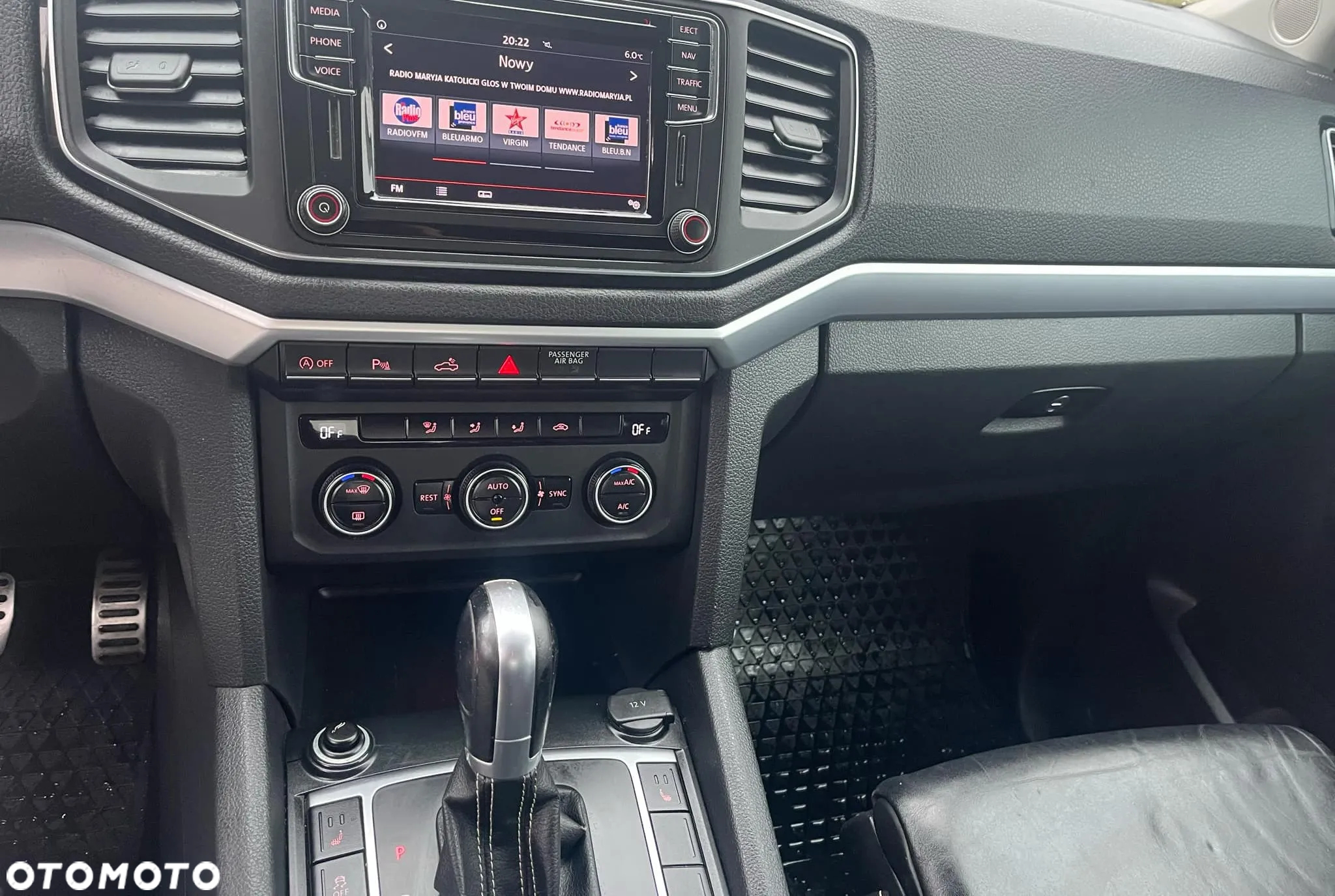 Volkswagen Amarok 3.0 V6 TDI 4Mot Aventura - 26
