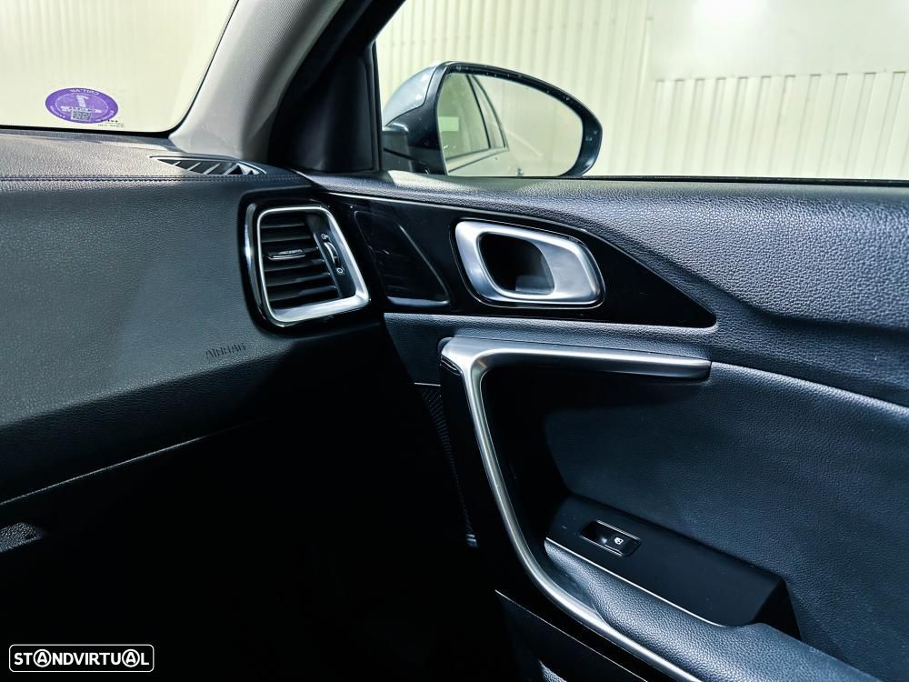 Kia Ceed SW 1.6 GDi PHEV Drive 6DCT - 22